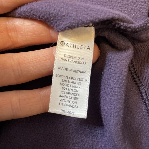 Athleta Back Crossover Hooded sweatshirt Pullover size Small Purple - Picture 10 of 10